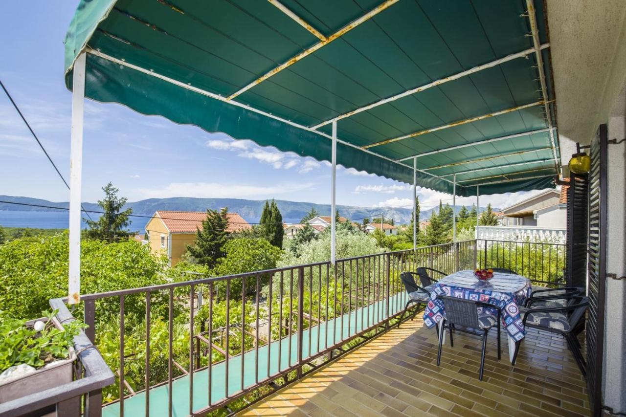 Apartment Vili Пинезичи Экстерьер фото