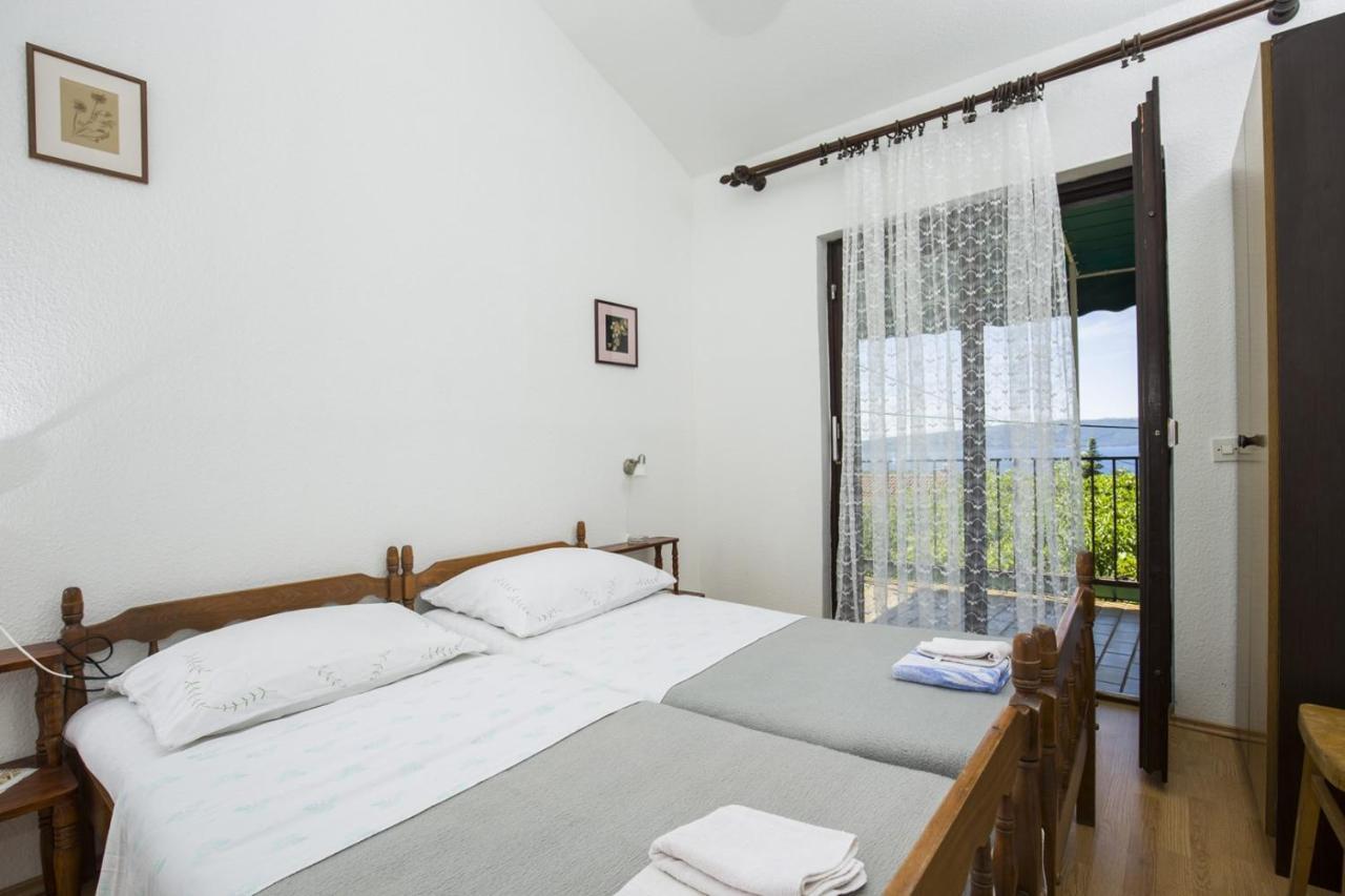 Apartment Vili Пинезичи Экстерьер фото